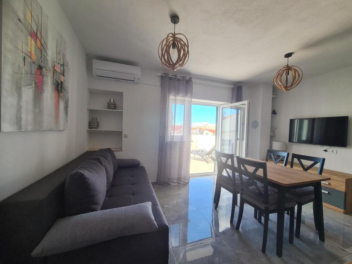Hello Sunshine - Apartment On The Beach Zubovići Екстериор снимка